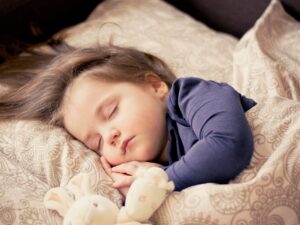 子どもがインフルエンザの時に食事で禁止すべき食べ物は？